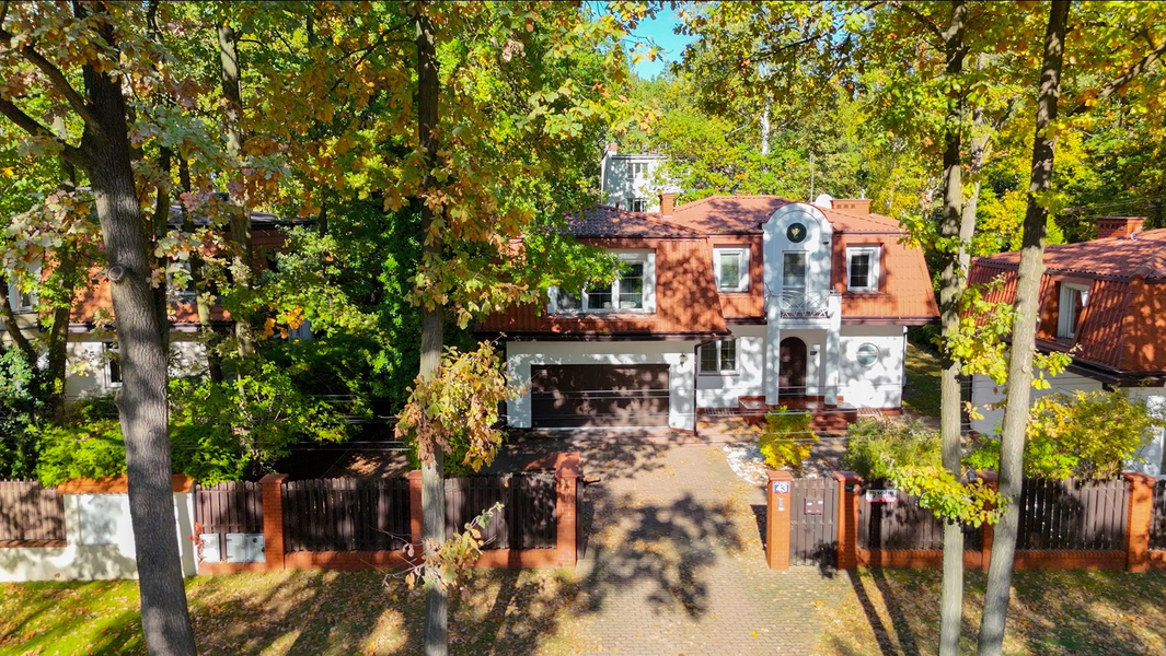 Zdjęcie na okładce dla Centrum Psychoterapii, Diagnoza ADHD, Leczenia Uzależnień i Psychiatra - Phoenix Recovery Center.